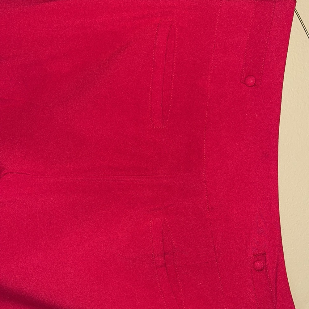 Red slacks - Picture 5 of 5